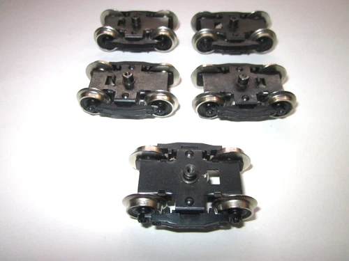 5x H0 Drehgestell mit Gleichstromradsätze (LaufØ 10,4mm) von Märklin Hamo Trix ?
