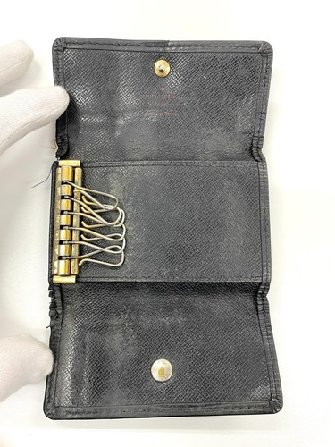 Authentic LOUIS VUITTON Epi Multicles 6 Key Case M63812 Black As is - Picture 9 of 12