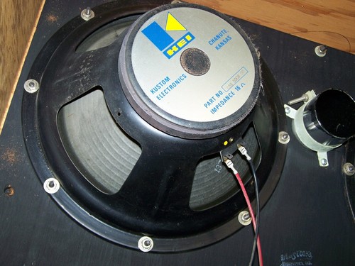 VINTAGE 70s KUSTOM K250-4 AMP HEAD, 4-12 G SPEAKER BLACK TUCK AND ROLL AMPLIFIER - Picture 23 of 23