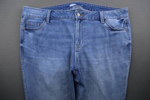 Women's 2019 Old Navy Jeans Power Straight Mid Rise Stretch Size 20 Plus (40x29) - Picture 2 of 7