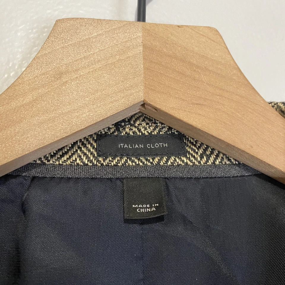 J Crew Ludlow Thick Italian Linen Herringbone Blazer Sport Coat Patch Pocket 40R - Image 3 of 4