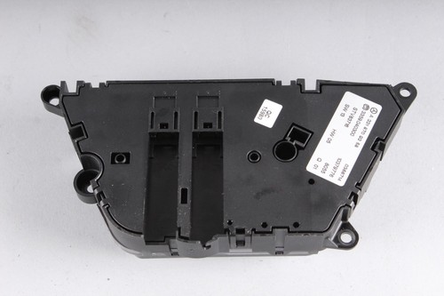 07-13 Mercedes W221 S550 CL550 Front Left Driver Side Seat Control Switch OEM - Picture 6 of 7