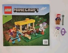 LEGO 21171 MINECRAFT Farmhand, Skelton W Purple Helmet Minifigure  + Manual