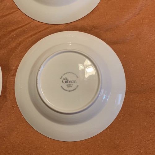 4 Gibson Black Tie SOUP BOWLS 8 5/8" White with Silver Trim Ribbed Edge M1 - Picture 9 of 11