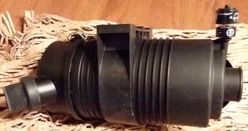 NEW DONALDSON / KUBOTA COMPLETE AIR CLEANER FILTER HOUSING P828889 M8200 M9000 - Picture 4 of 9