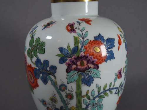 Seltene Meissen Deckelvase Indische Blumenmalerei Vogel Schmetterling Kakiemon - Picture 19 of 21