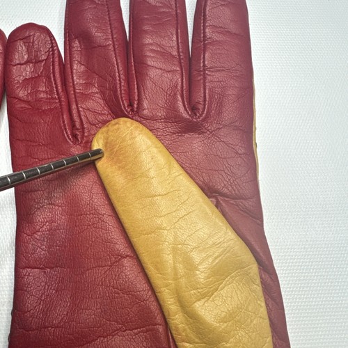 Guantes Moschino de cuero y cachemir - 7,5 - amarillo rojo botón de conducción - LEER - Imagen 9 de 11