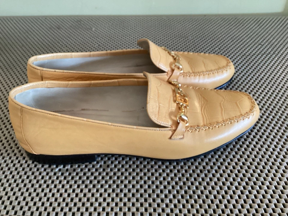 Zapatos planos Escada de cuero amarillo para mujer - talla 7B Foto 2 de 4