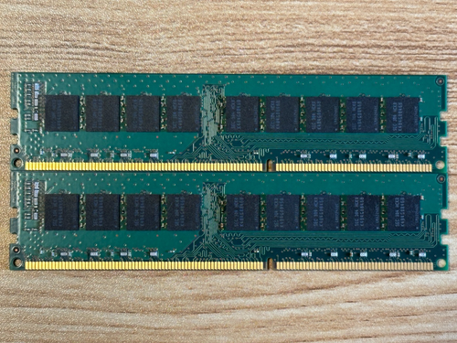 Samsung 16GB (2x8GB) RAM M391B1G73BH0-CK0 2RX8 PC3-12800E ECC DIMM - Picture 3 of 3