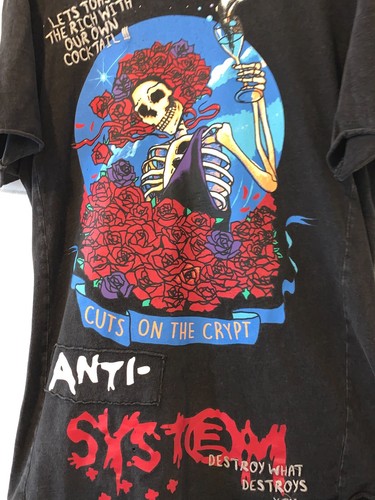 IRO-OCHI "GUTS ON THE CRYPT" SHIRT SIZE M CHEST 20" LENGTH 29" - 第 1/9 張圖片