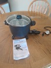 Presto Kitchen Kettle Multi-Cooker Steamer, Electric Deep Fryer 6 quart 06000