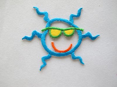 #4227 2 5/8'' Blue Sun w/Sunglass,Smile Face Embroidery Iron On Applique Patch
