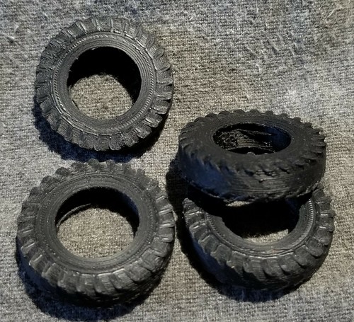 LMH Detail Part TRACTOR TIRE Tires USED Paddler R-1 Farm Ag O On3 On30 4 Piece - Picture 6 of 7