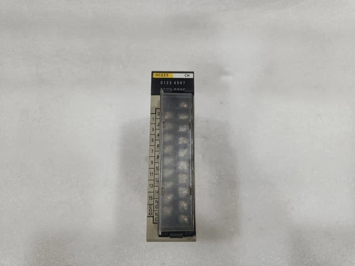 Omron C200H-OC225 Relay Output Unit 16 Point C200HOC225 0C225