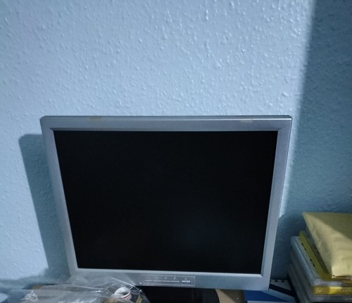 computer - Afbeelding 2 van 3