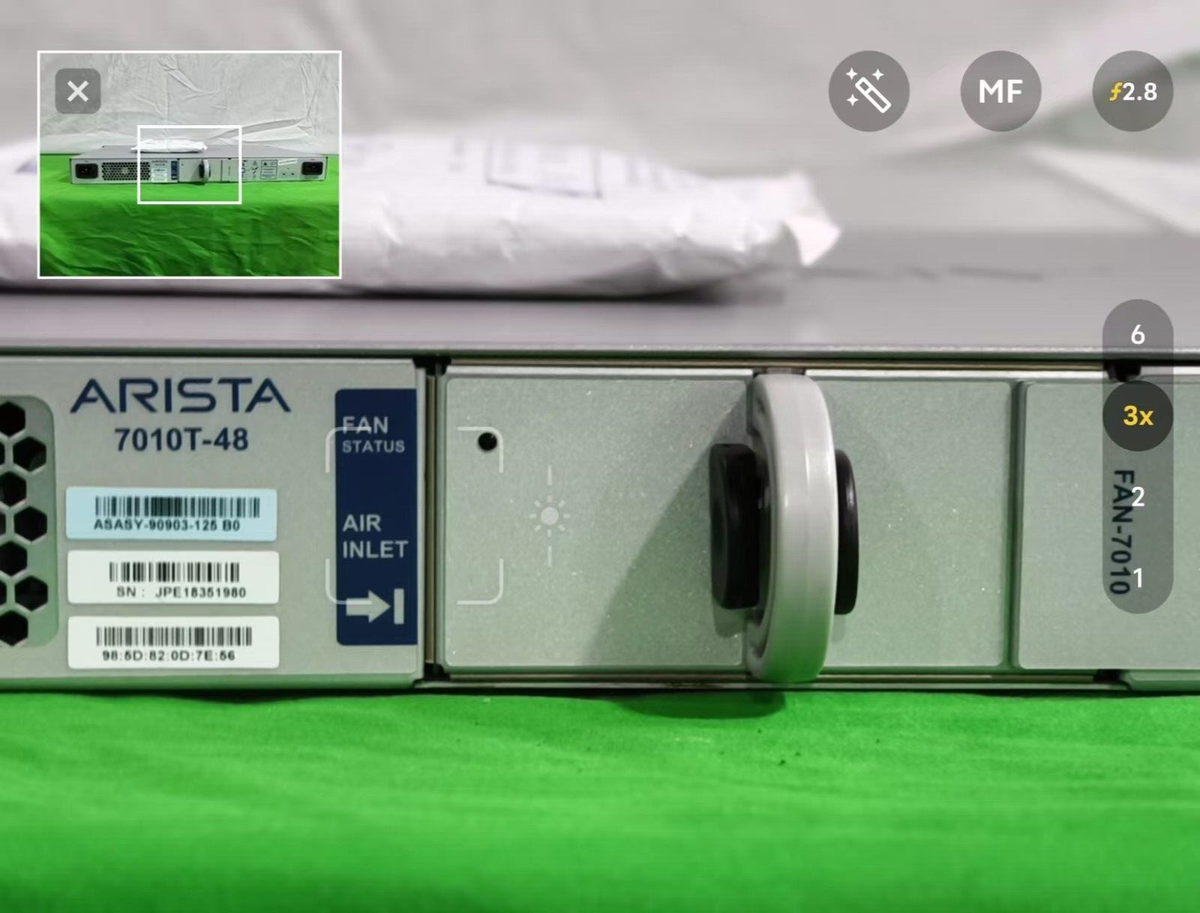 Switch Ethernet Arista DCS-7010T-48 48 Ports Gigabit 4x SFP+ 10Gb - Renouvelé