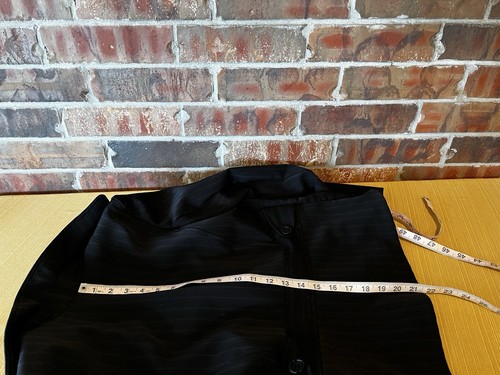 Studio 1940 Black Pin Striped Blazer Women’s Size:M - Picture 4 of 5