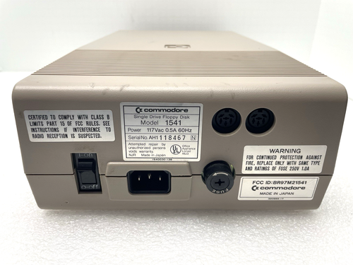 VINTAGE COMMODORE 1541 FLOPPY DISK DRIVE LOT 5.25" MANUAL CABLES TESTED WORKING - Picture 16 of 18