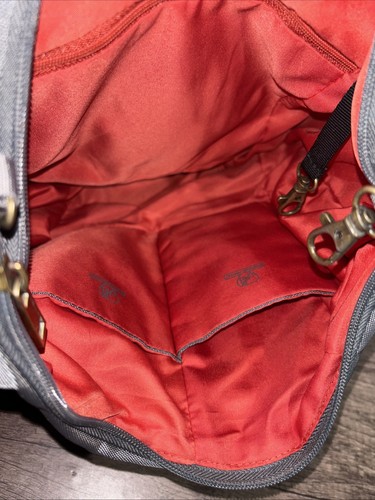 Travelon Gray Anti-Theft Classic Crossbody Slouch Hobo bag - Foto 6 di 8