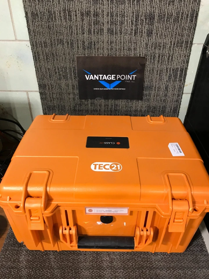 Class VR Headset (CVR-155-A) With Hardcase - Image 4 of 4