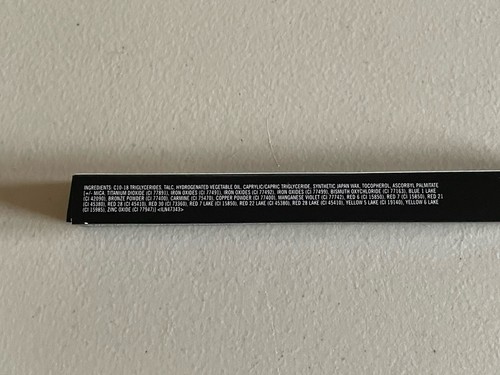 MAC LIP PENCIL IN EDGE TO EDGE 0.05 OZ - Picture 5 of 7