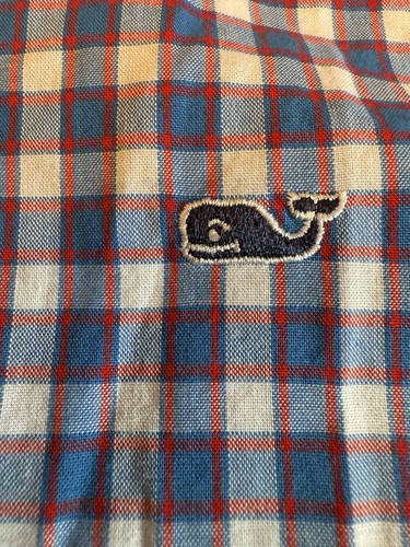 Camisa Vineyard Vines Juvenil Talla 18 Ballena Azul y Rojo Cuadros Usada en Excelente Condición - Imagen 3 de 10