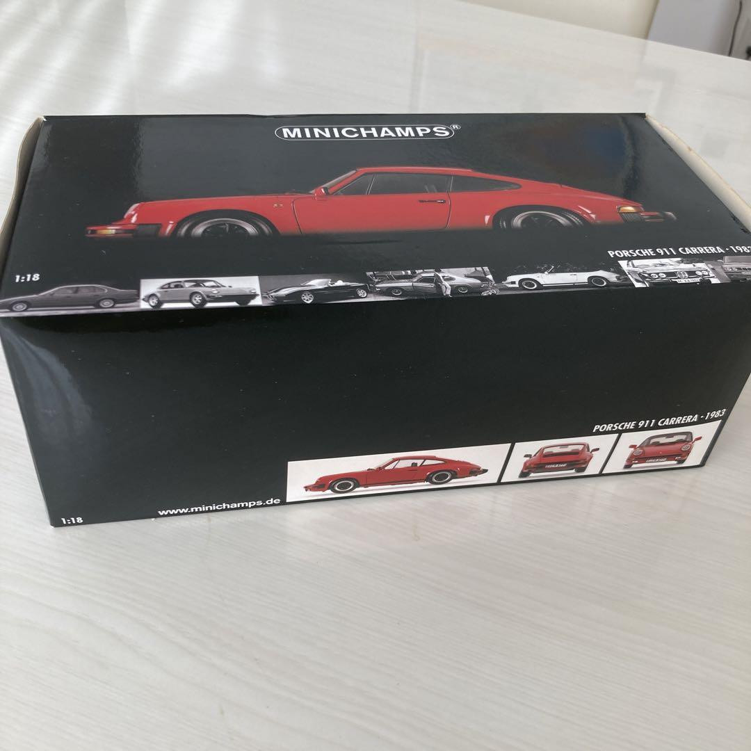 Porsche 911 Carrera Red MINICHAMPS 1/18 with box used japan