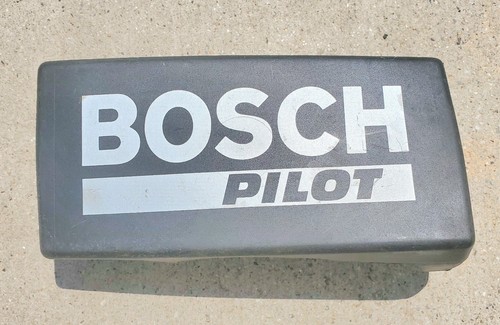 Cubierta antiniebla Bosch Volvo 240 260 740 940 Saab 900 BMW 80 82 84 86 88 89 91 93 - Imagen 1 de 4