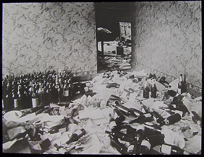 Glass Magic Lantern Slide CITADEL OF ARRAS GERMAN LOOTING NO2 WW1 PHOTO FRANCE