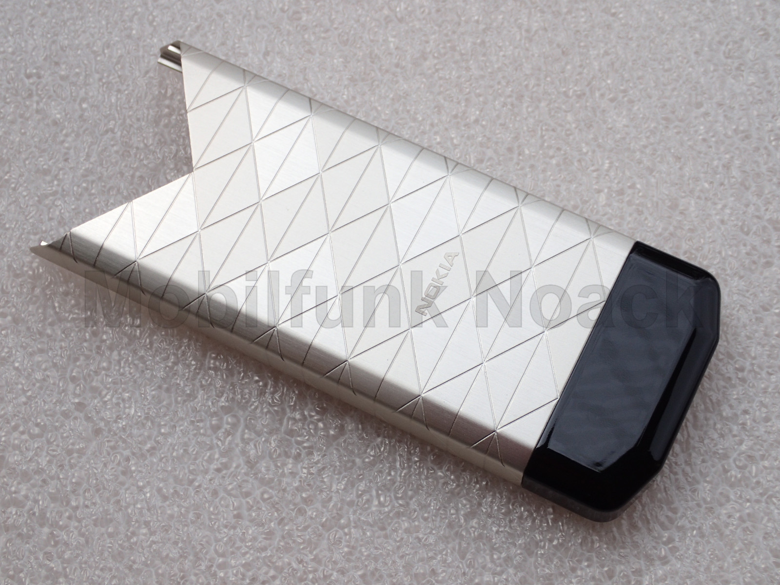 Original Nokia 7900 Prism B - Cover | Battery cover | Akkudeckel Champagne NEU