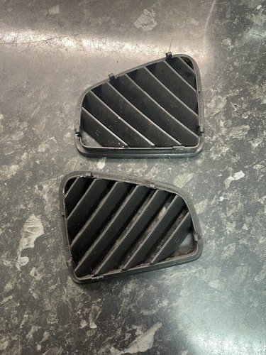 VAUXHALL ASTRA G MK4 TOP DASHBOARD AIR VENTS X2 LEFT & RIGHT 90560324 UEZ34 - Picture 4 of 4