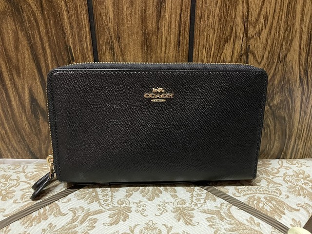 coach travel organizer wallet