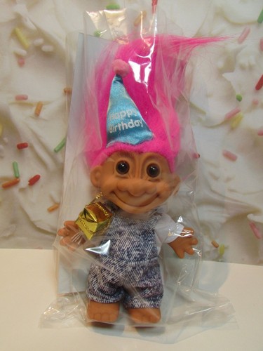 FELIZ CUMPLEAÑOS TROLL con REGALO - Muñeca Russ Troll 5" - NUEVA EN BOLSA ORIGINAL - Imagen 8 de 8