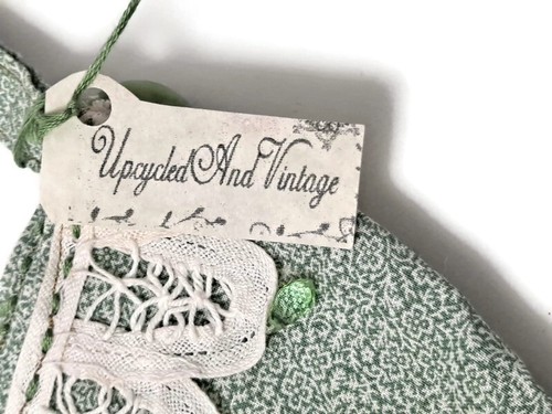 LOT 3 Shabby Chic CHRISTMAS STOCKINGS Handmade GREEN & WHITE Swarovski Crystals - Picture 10 of 18