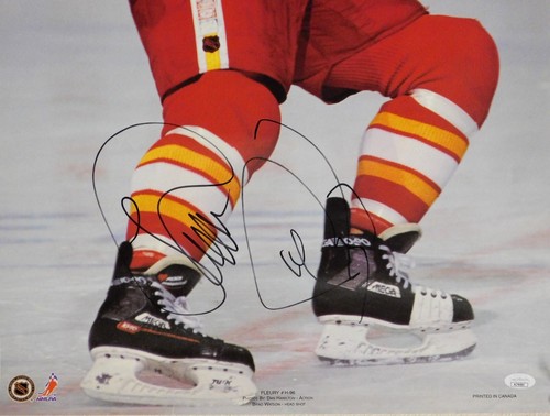 Theoren Fleury Calgary Flames Signed 22x34 Poster JSA Authenticated - Picture 2 of 3