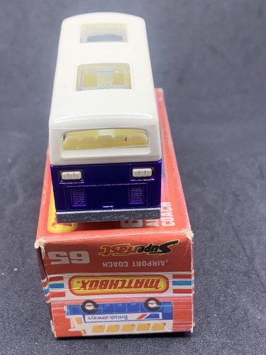 Matchbox Superfast MB65-B7 - Aiport Coach (American Airlines) MINT in Type K box - Picture 4 of 7