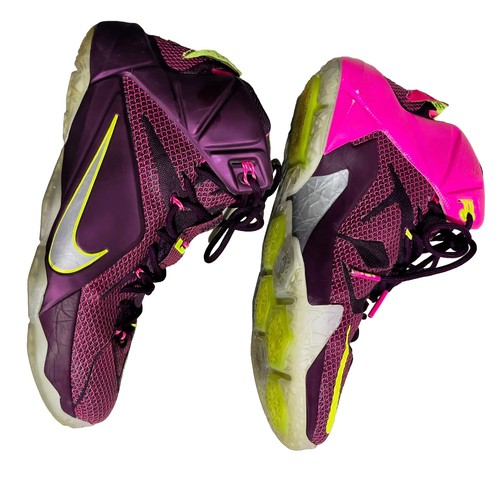 Nike LeBron James 12 XII Merlot/Volt/Pink Doppelhelix 684593-607 Größe 12 - Bild 23 von 24