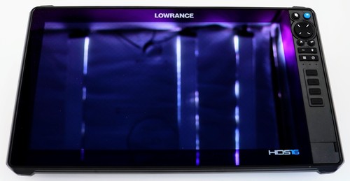 Lowrance HDS-16 PRO Chartplotter Active Imaging 3-in-1 Transducer 000-15990-001 - Picture 6 of 15