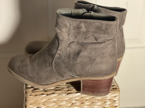 Ruff Hewn Boots Womens 10M Buxton Ankle Booties Olive Fabric Side Zip Block - Picture 2 of 6