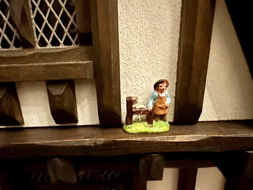 robert stubbs tudor Dolls house - Picture 14 of 15
