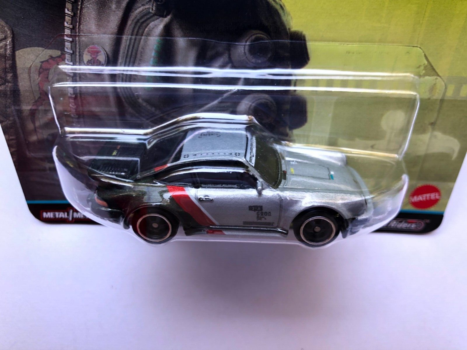 Picture 3 of 4