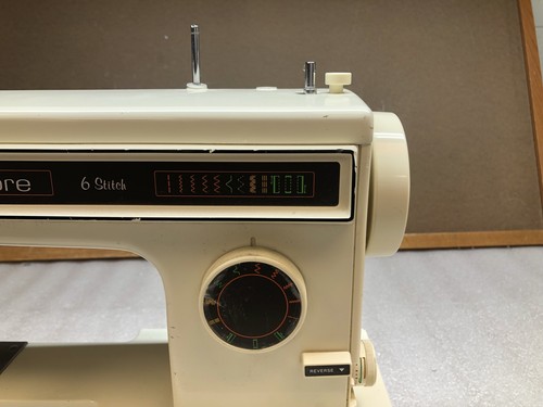 Vintage Kenmore 6 stitch Model# 158 13400 Sewing Machine No Pedal incl - Picture 4 of 9