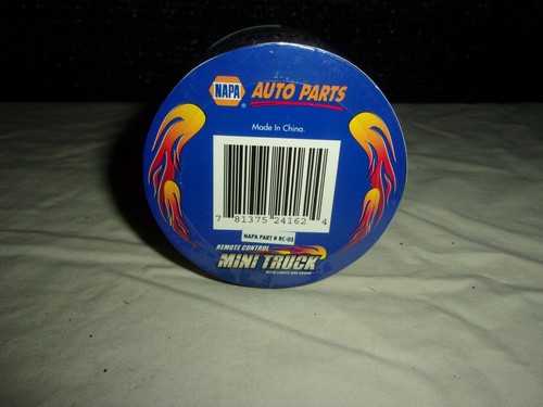 NAPA Autoteile Mini ferngesteuerter LKW in Kunststoffhalter - nagelneu versiegelt - Bild 4 von 4