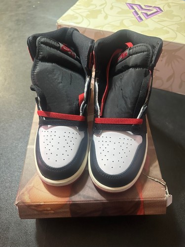 Neu - Air Jordan 1 High OG "Black Toe Reimagined" td Gr. 8c Unisex - Bild 2 von 3
