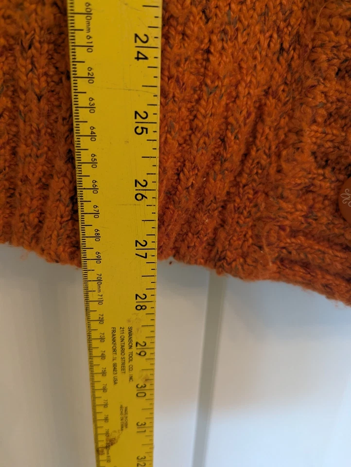 I.E. Suéter cárdigan naranja relajado. Talla 2X. Mezcla de lana acrílica. Botón delantero Foto 4 de 4