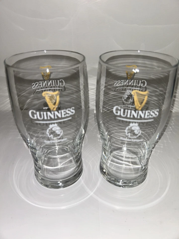 Juego de 2 vasos de pinta Guinness Premier League de 20 onzas muy raros hombre cueva Foto 3 de 3
