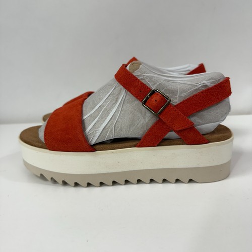 TOMS NIB BRYNN Flame Red Suede Platform Sandals Size 5 - Picture 4 of 5