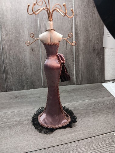 Vestido Victoriano Polvoriento Rosa y Negro Encaje Joyería Exhibición Collar Pendiente 16" - Imagen 5 de 9