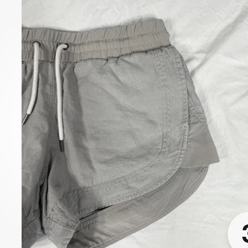 Athleta Damen grau sportlich Leinen abgeschnitten Shorts Größe 8 - Bild 2 von 5