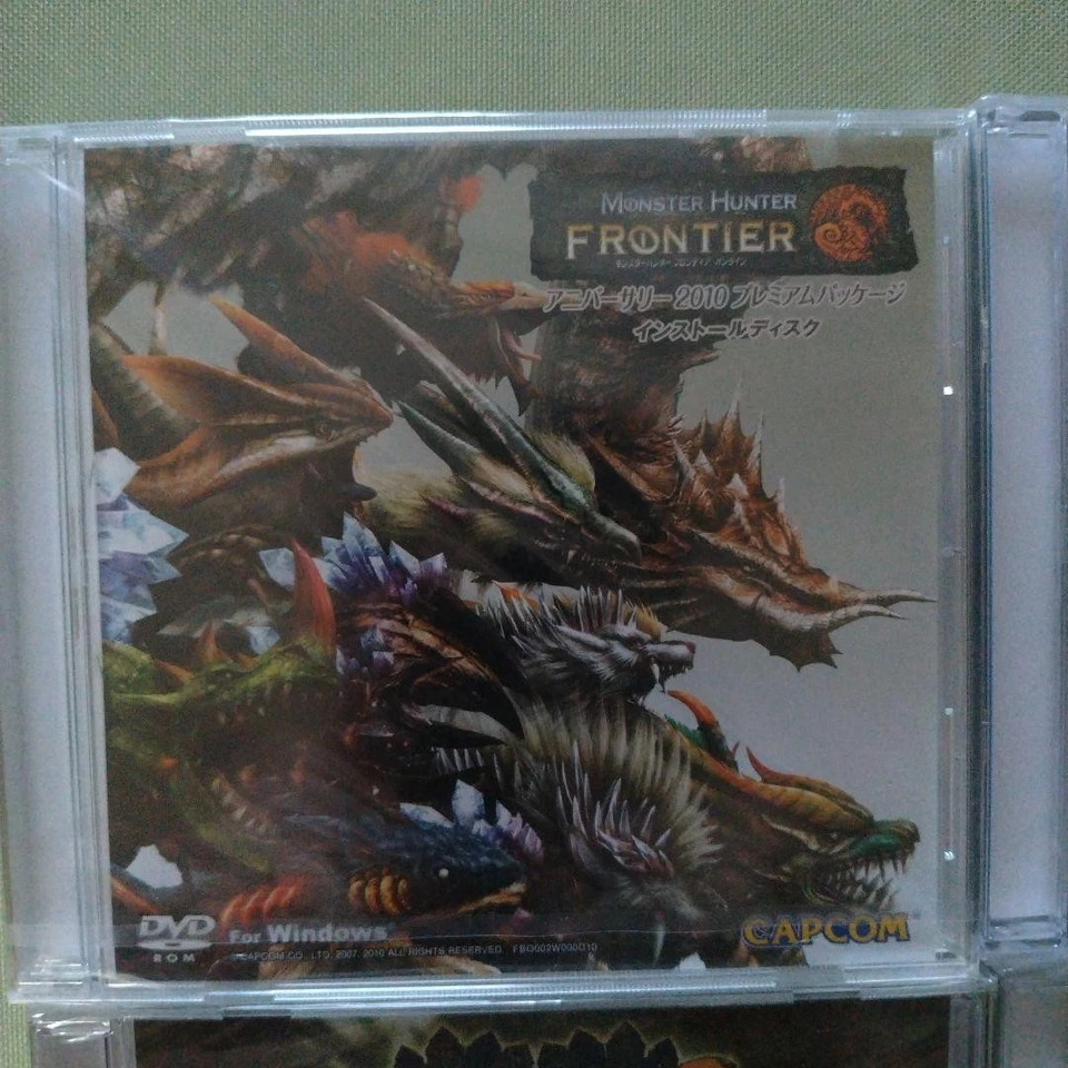 Monster Hunter Frontier Premium Package Install Disc Set of 4 Rare Japan Import - Image 2 of 4